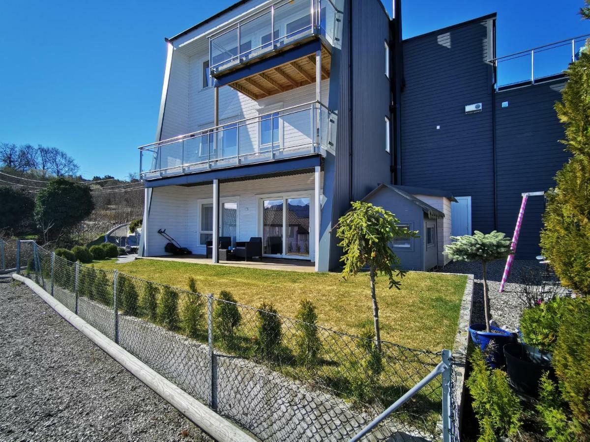 Bjornestrand Fjordside View ベルゲン エクステリア 写真