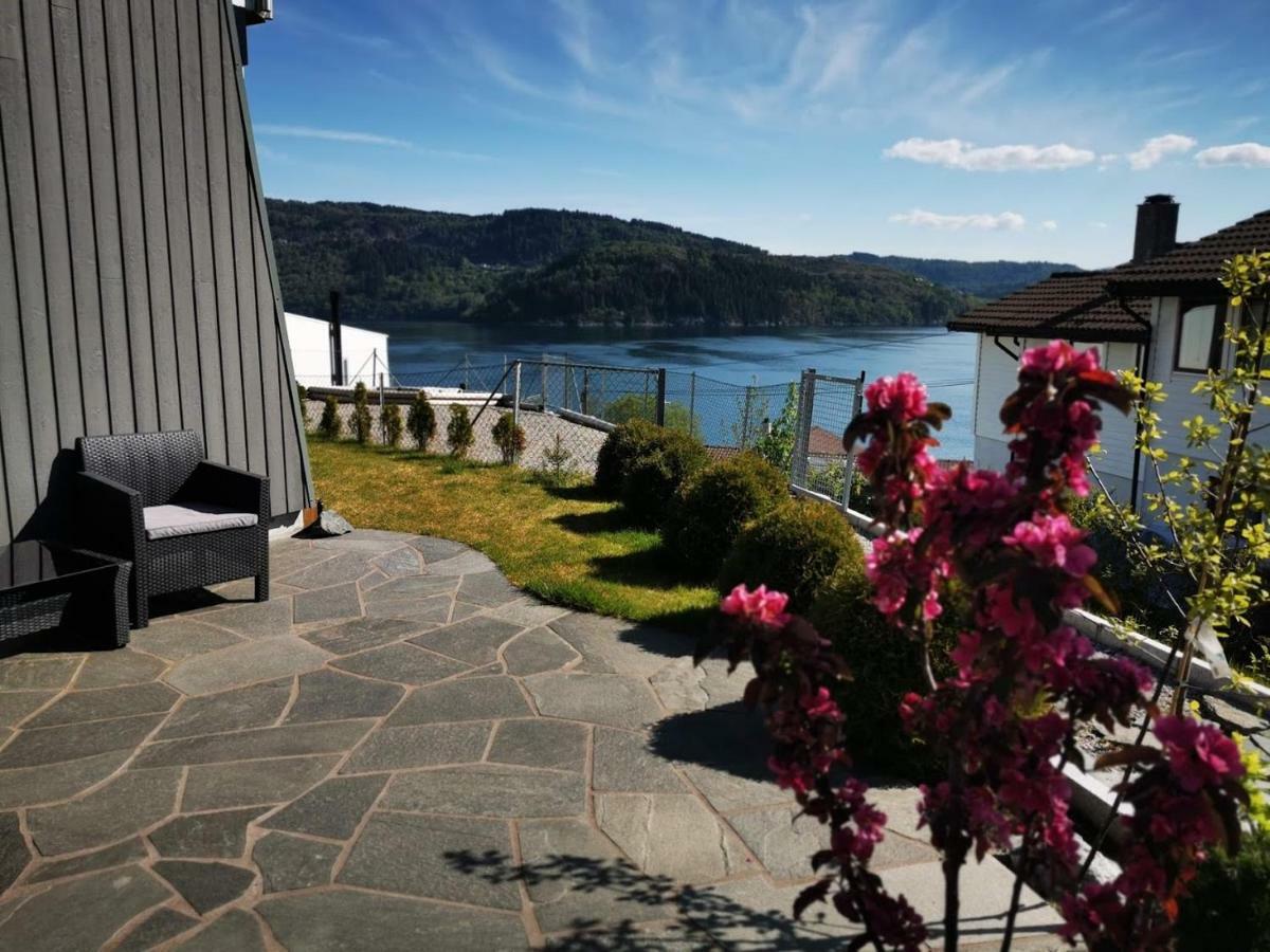 Bjornestrand Fjordside View ベルゲン エクステリア 写真
